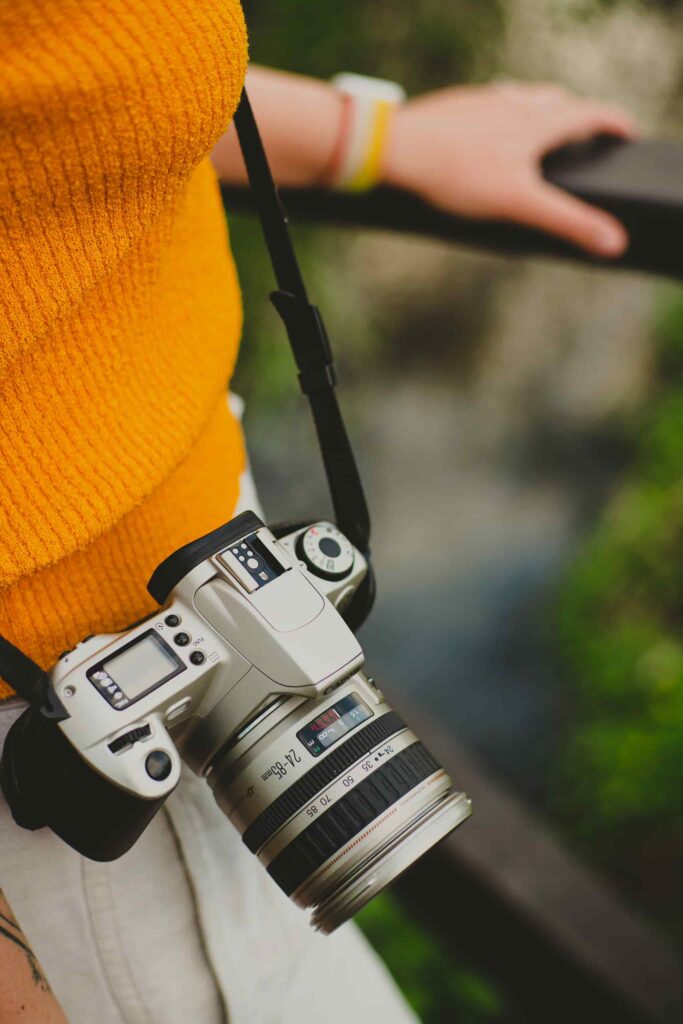 A Vászonzsákoslány használt fényképezőgépe