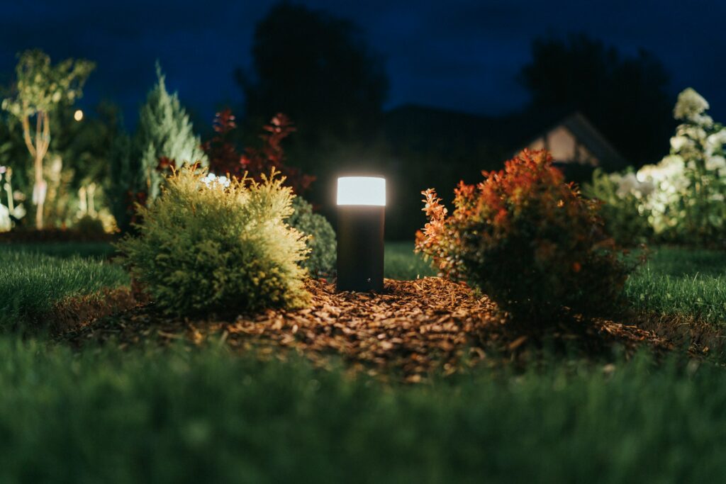Okos kerti világítás