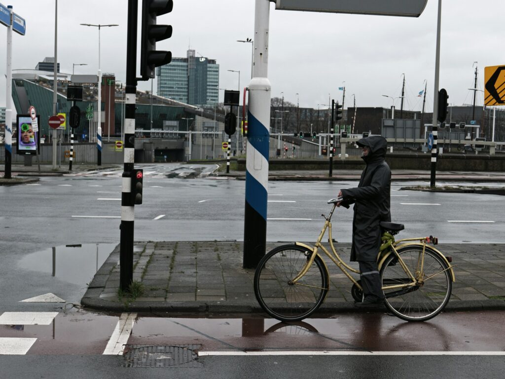 Biciklivel esőben